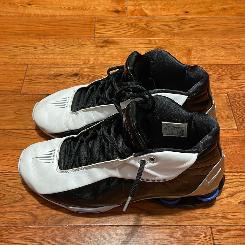 Nike basketball shoes shox bb 4